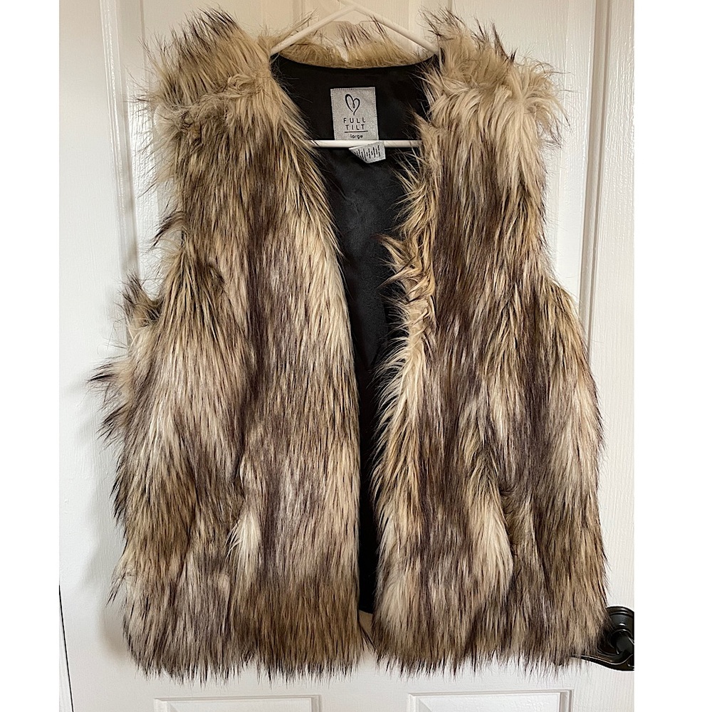 Faux fur Vest